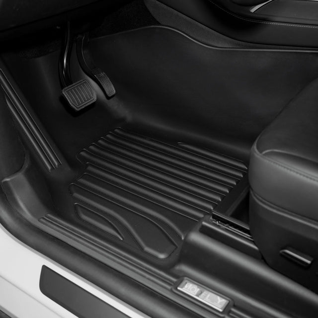 š Full-Cabin Protection System vs. Floor Mats